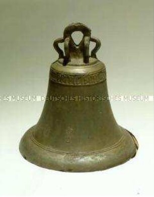 Glocke mit gotischen Schriftzeichen von 1469