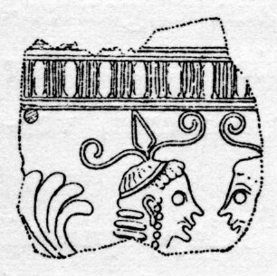 Fragment eines Blechs. Dargestellt sind zwei Sphingen einander gegenüber, nur die Köpfe sind erhalten und Reste eines Flügels. ...