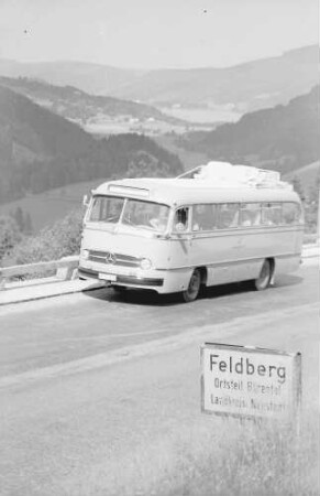 Feldberg-Bärental: Blick zum Titisee von Feldbergstraße