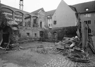 Freiburg: Rathaus; Wiederaufbau der Gerichtslaube; ausgeräumte Ruine