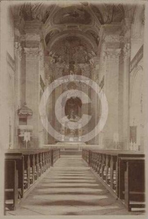 Mittelschiff und Chor der Jesuitenkirche Glogau