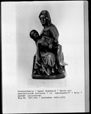 Maria mit gekreuzigtem Christus