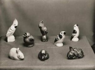 Vögel und Kaninchen : Vögel und Kaninchen. Ton, glasiert (um 1930)
