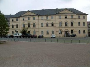 Weimar: Gelbes Schloß