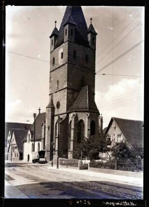 Kirche; Äusseres von Osten