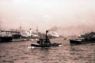 Hamburg: Hafen, Schlepper