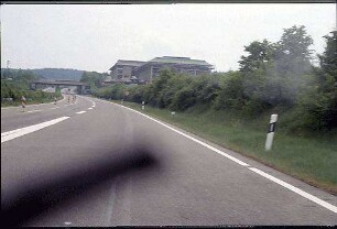 Ausfahrt aus Nebenfahrbahn A833 Süd