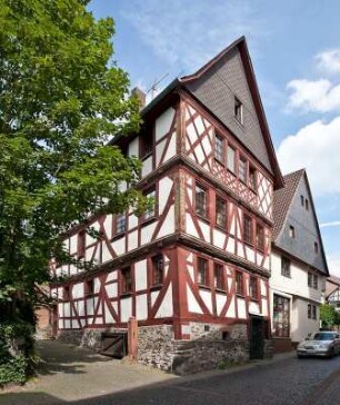 Ehemaliges gräfliches Amtshaus; Laubach, Obere Langgasse 4