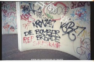 KRoNE! | DIE BOMBER BRIGADE