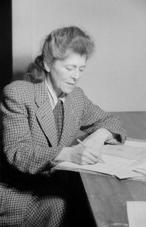 Porträt der Schriftstellerin Maria Langner : Porträt von Maria Langner