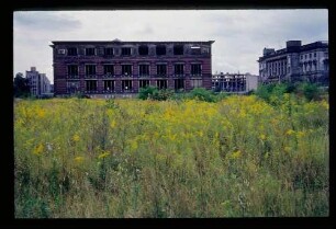 Kunstgewerbe-Mus. 27.8.72.