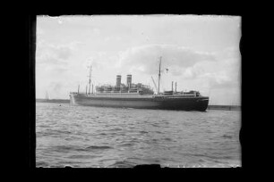 Hamburg (1926), Hapag.- Hamburg-Amerikanische Packetfahrt-Actien-Gesellschaft, Hamburg, Hapag-Lloyd AG, Hamburg