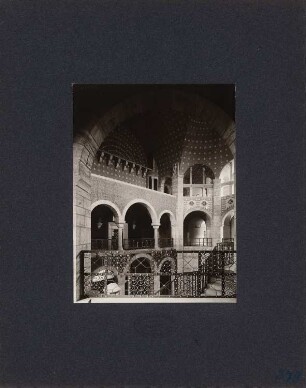 Landgericht III, Berlin-Charlottenburg: Haupttreppenhaus