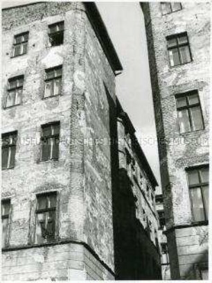 Hinterhof in der Bülowstrasse in Berlin-Schöneberg