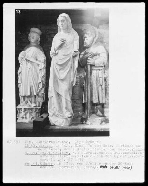 Links: Heiliger Martin, Mitte: weibliche Heilige, (vom sö-Seitenschiffsstrebepfeiler), rechts: Heiliger Othmar (vom Pfeiler an der SO-Ecke des sö. Chorturms)