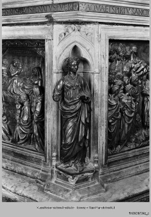 Taufbrunnen : Caritas