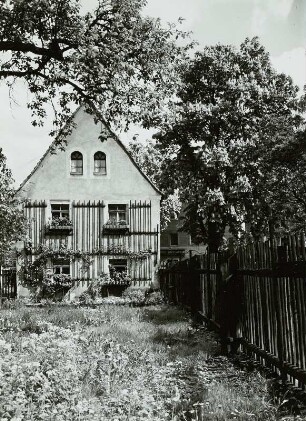 Dresden-Striesen, Altstriesen 28. Häuslerhaus des Petermannschen Gut