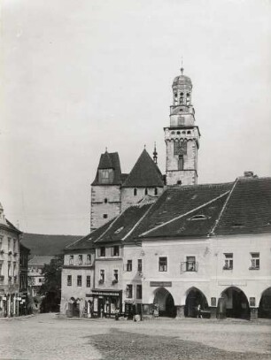 Prachatitz. Marktplatz mit Kirche