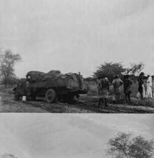 Lastwagen : Kurt Kaysers Lastwagen im Schlamm versunken