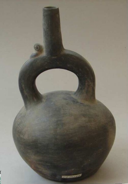 Clay vessel