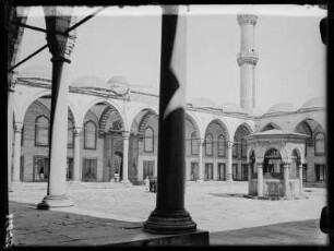 Konstantinopel, Sultan Ahmed-Moschee Hof