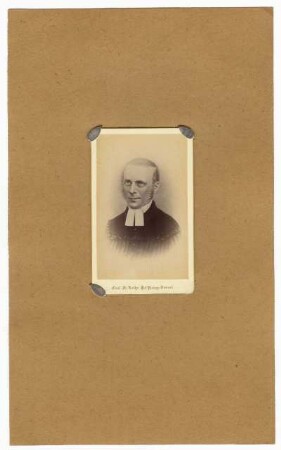 Portrait eines evangelischen Pfarrers