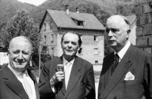 Hausen im Wiesental: Kultusminister Storz, O. E. Sutter, Carl Burckhardt