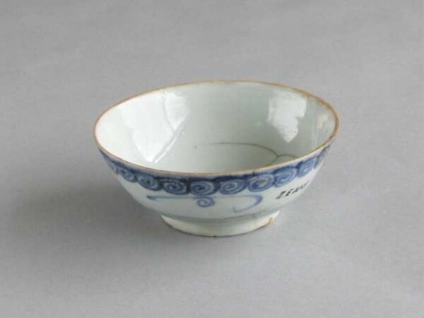 Porcelain cup