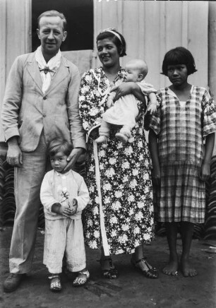 Familienportrait : Portraitaufnahme einer Familie
