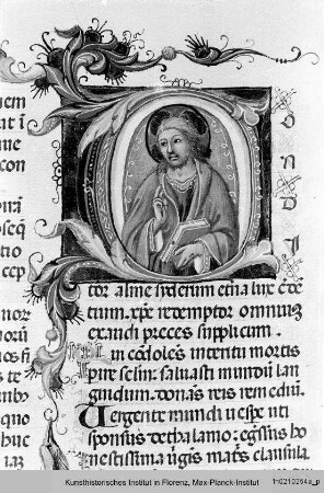 Breviarium Fratrum Minorum cum psalterio et kalendario : Textseite mit historisierter Initiale C: Pantokrator