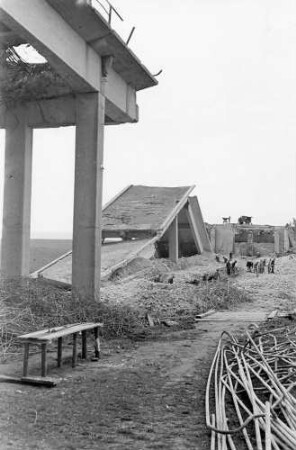 Beutenbachtalbrücke in km 577,862 Trümmerräumung
