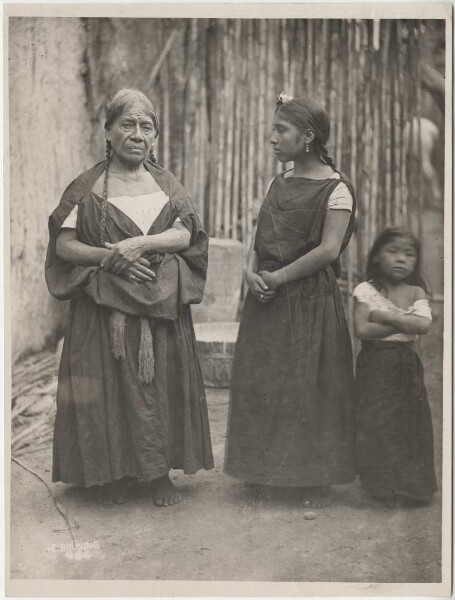 Two women and child from Chiclayo