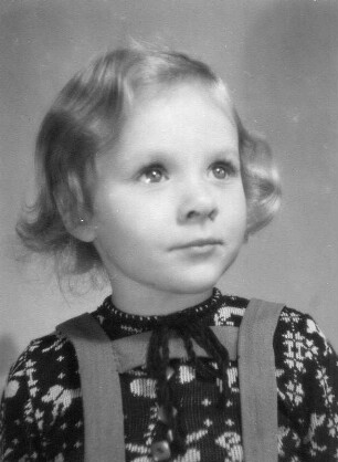 Kinderbilder. Porträt eines kleinen Mädchens