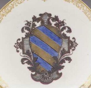 Koppchen und Unterschale mit Wappen Contarini und Chinoiserie — Unterschale