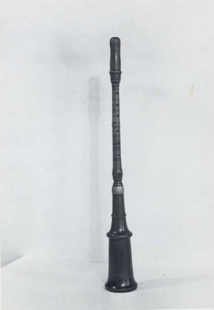 Sorbisches Musikinstrument : Volksmusik - Interpreten und Instrumente. Original der sorbischen Tarakawa.
