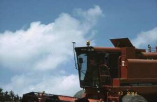 Fotografie: Erntetechnik, Mähdrescher selbstfahrend, Ertragsmessung