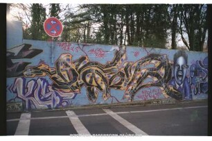 DReS KGF