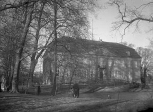 Schloss Friedrichsfelde