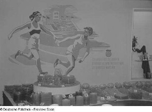 Stand mit Glaswaren