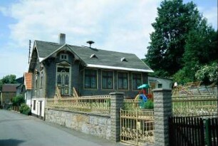 ehemalige Schule, jetzt Kindertagesstätte