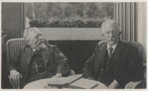 Carl (links) und Joseph (rechts) Partsch 1916, Pfingsten