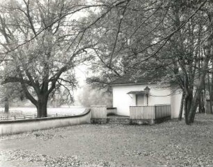 Bahnsdorf-Neudeck. Schloß (Landespolizeischule Brandenburg; 1521, 1711). Eckipavillon des Gartenparterres (um 1910)