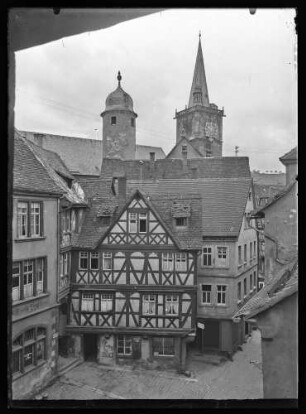 Schuhwaren Karl Dreßler und Städtische Sparkasse Ecke Rathausgasse und Pfarrgasse