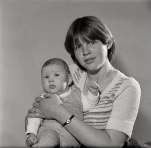 Fotografie von Mutter und Kind