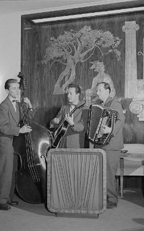Auftritt einer Musikergruppeim Ringcafé in Leipzig