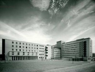 St. Katharinen Krankenhaus - Seckbacher Landstraße, Frankfurt am Main, 1957-1960