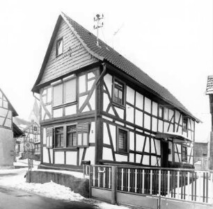 Fachwerkwohnhaus; Nidda, Zum Sportfeld 5