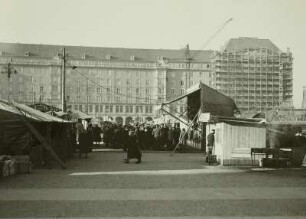 Dresden. Striezelmarkt auf dem Altmarkt