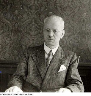 Portraitserie Johannes Stroux