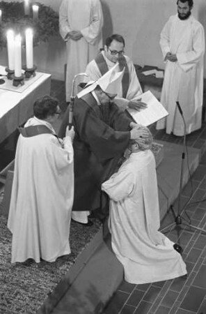 Altkatholische Pfarrgemeinde Christi-Auferstehung. Amtseinführung des Laiengeistlichen Diakon Walter Herre